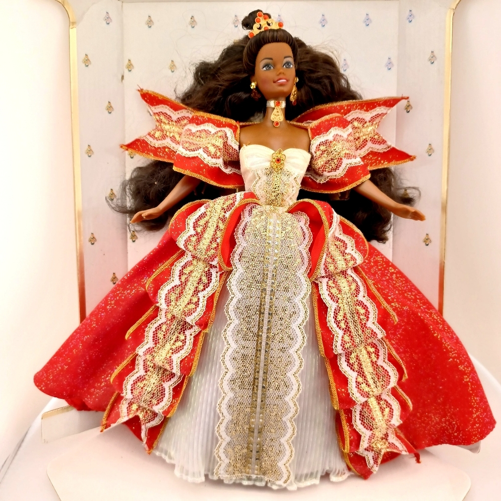 HAPPY Holiday 10th Anniversary Barbie Vintage 1997